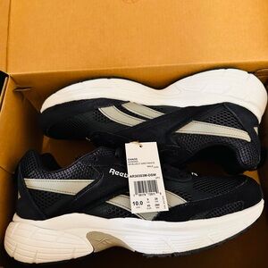 Reebok Men's Chaos FuelFoam Shoes - Dark Blue, Gray, White